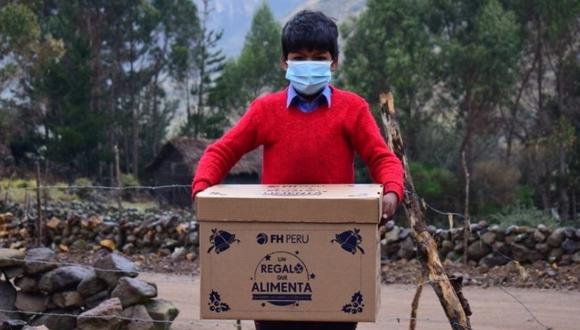 Las cajas organizadoras en las canastas de víveres